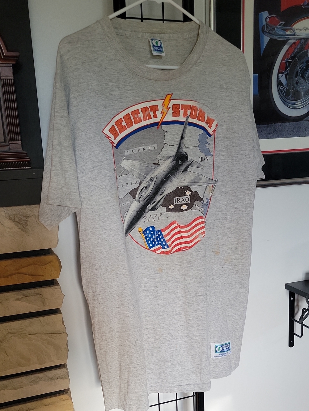 Discus Athletic Desert Storm T-shirt Gray Vintage
